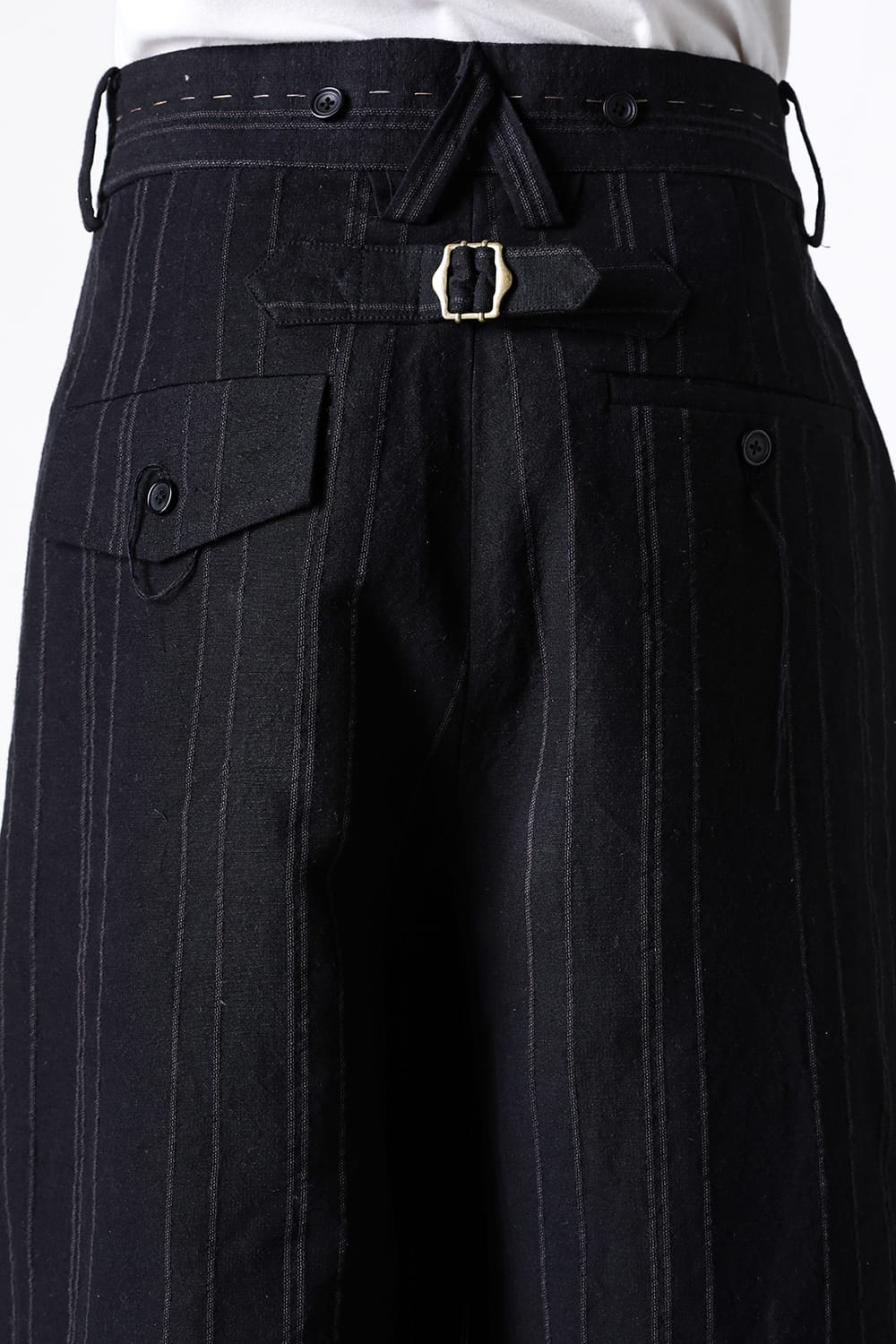 ア テンタティブ アトリエ A TENTATIVE ATELIER Gysin：Hand Stitches Stripes Buckle Pants （Black Stripe） Black Stripe