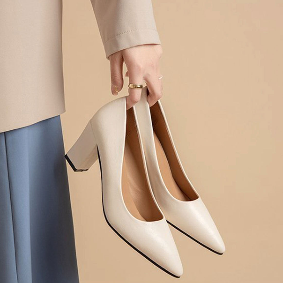 Amulet Simple Heel Pumps for Women, 7cm Heel, Pointed Toe, Simple, Elegant, For Commuting