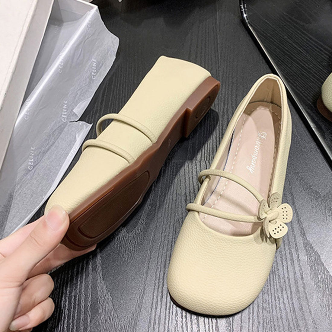 アミュレット Amulet シンプルフラットヒール 春 夏 秋 冬 韓国ファッション 10代 20代 30代 レディース シンプル おしゃれ 可愛い 楽チン シューズ 靴 花