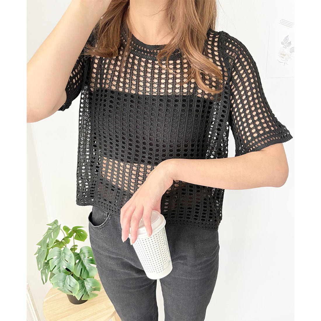 アミュレット Amulet メッシュ編み半袖トップス 夏服 通気性 韓国ファッション レディース 春夏 着回し 体型カバー かわいい 重ね着 カジュアル おしゃれ 白黒 シンプル （ブラック） ブラック