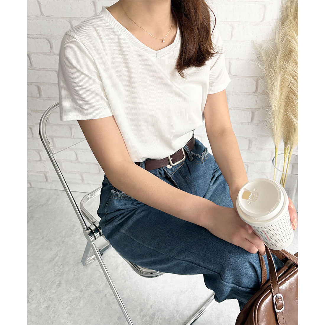 アミュレット Amulet リブタッチVネックトップス リブ 韓国 ファッション レディース 春夏 着回し 万能 体型カバー 夏服 軽やか 通勤 旅行 オフィス カジュアル （ブラック） ブラック