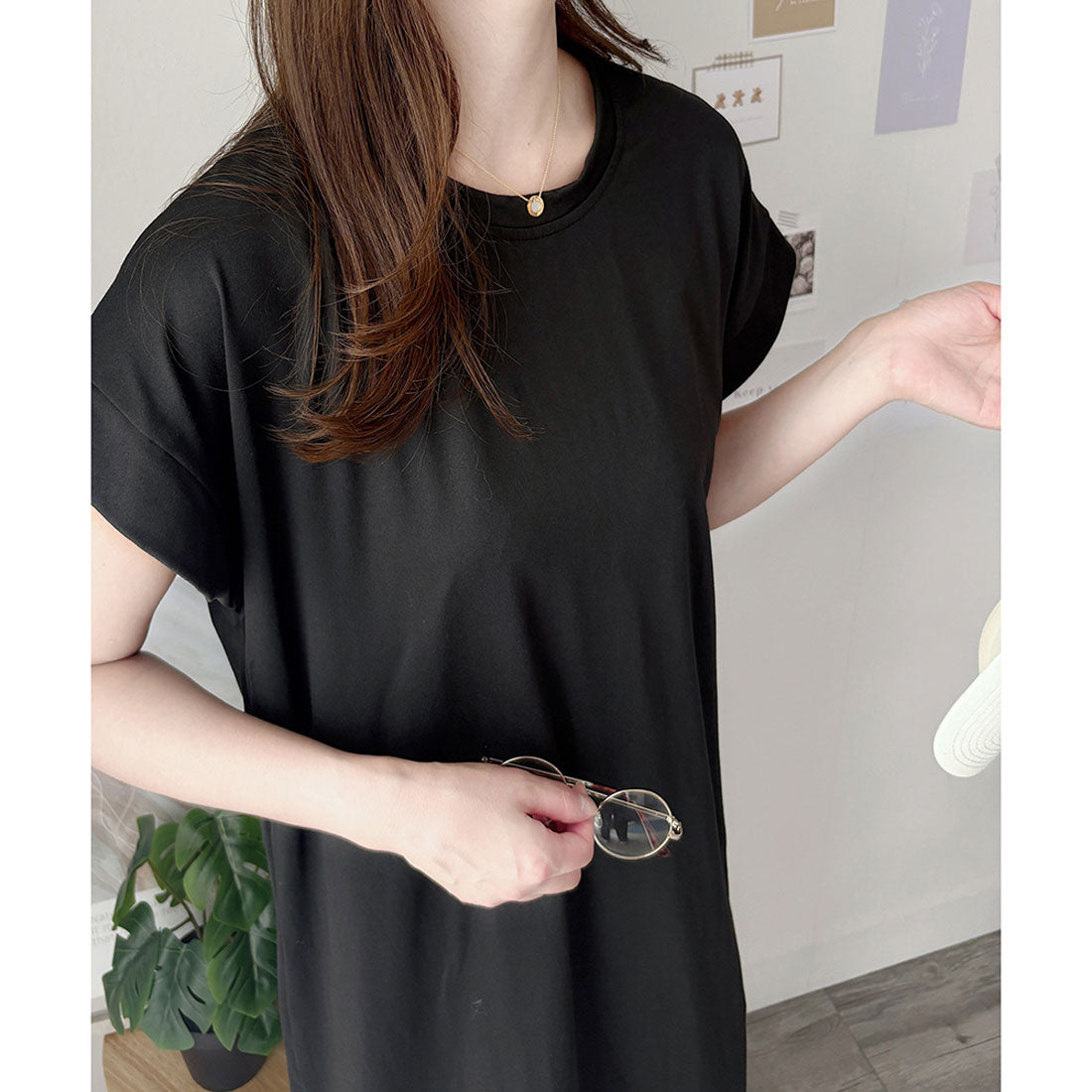 アミュレット Amulet 半袖ロングTシャツワンピース 夏トップス 半袖 デイリー ラフ マキシ シャツ 着回し オフィス カジュアル シンプル 体型カバー 軽やか スリット （ホワイト） ホワイト