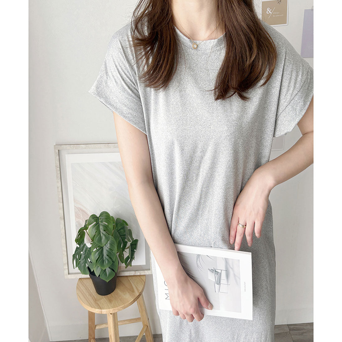 アミュレット Amulet 半袖ロングTシャツワンピース 夏トップス 半袖 デイリー ラフ マキシ シャツ 着回し オフィス カジュアル シンプル 体型カバー 軽やか スリット （ホワイト） ホワイト