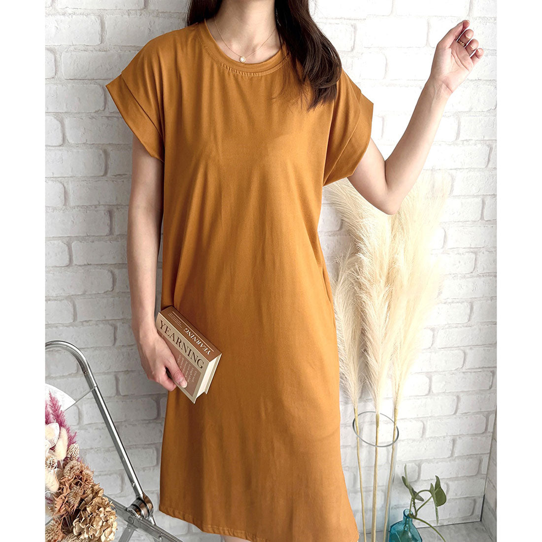 アミュレット Amulet 半袖ロングTシャツワンピース 夏トップス 半袖 デイリー ラフ マキシ シャツ 着回し オフィス カジュアル シンプル 体型カバー 軽やか スリット （ホワイト） ホワイト