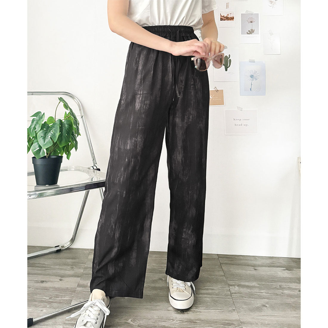 アミュレット Amulet ニュアンス柄ストレートパンツ リラックスパンツ ゆったり ウエストゴム ロング丈 涼しい カジュアル お出かけ 散歩 普段着 ゆる らくちん 黒 （ベージュ） ベージュ