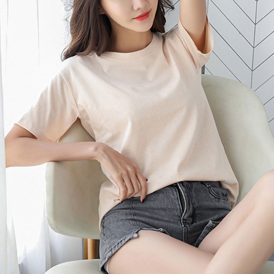 アミュレット Amulet シンプル半袖Tシャツ おしゃれ 可愛い シンプルデザイン ウエストイン 合わせやすい 無地 春 夏 秋 レディース