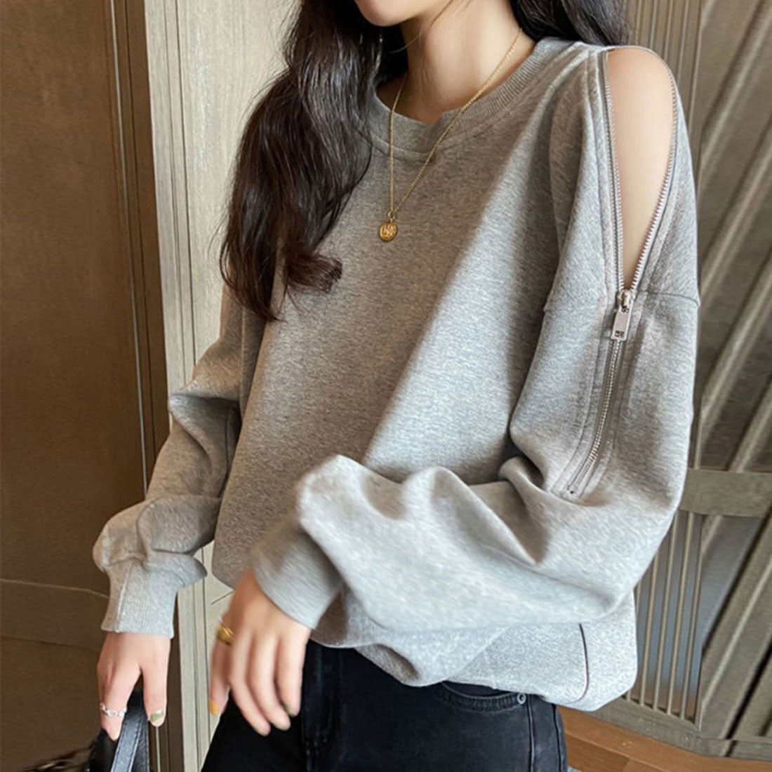 アミュレット Amulet 肩開きデザイントレーナー トップス 長袖 トレーナー 無地 個性的 ファスナーデザイン ゆったり 着痩せ効果 （ホワイト） ホワイト