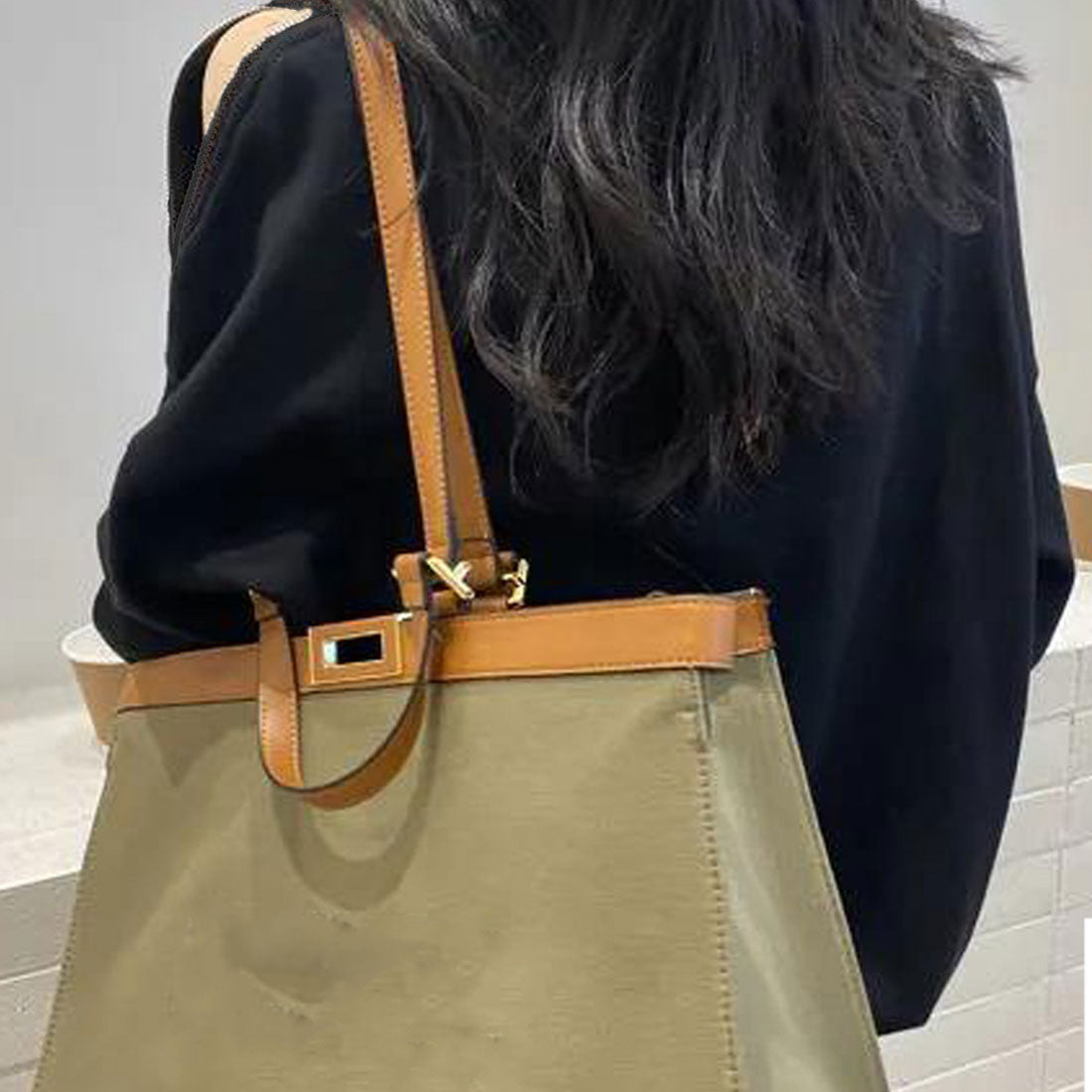 アミュレット Amulet 肩開きデザイントレーナー トップス 長袖 トレーナー 無地 個性的 ファスナーデザイン ゆったり 着痩せ効果