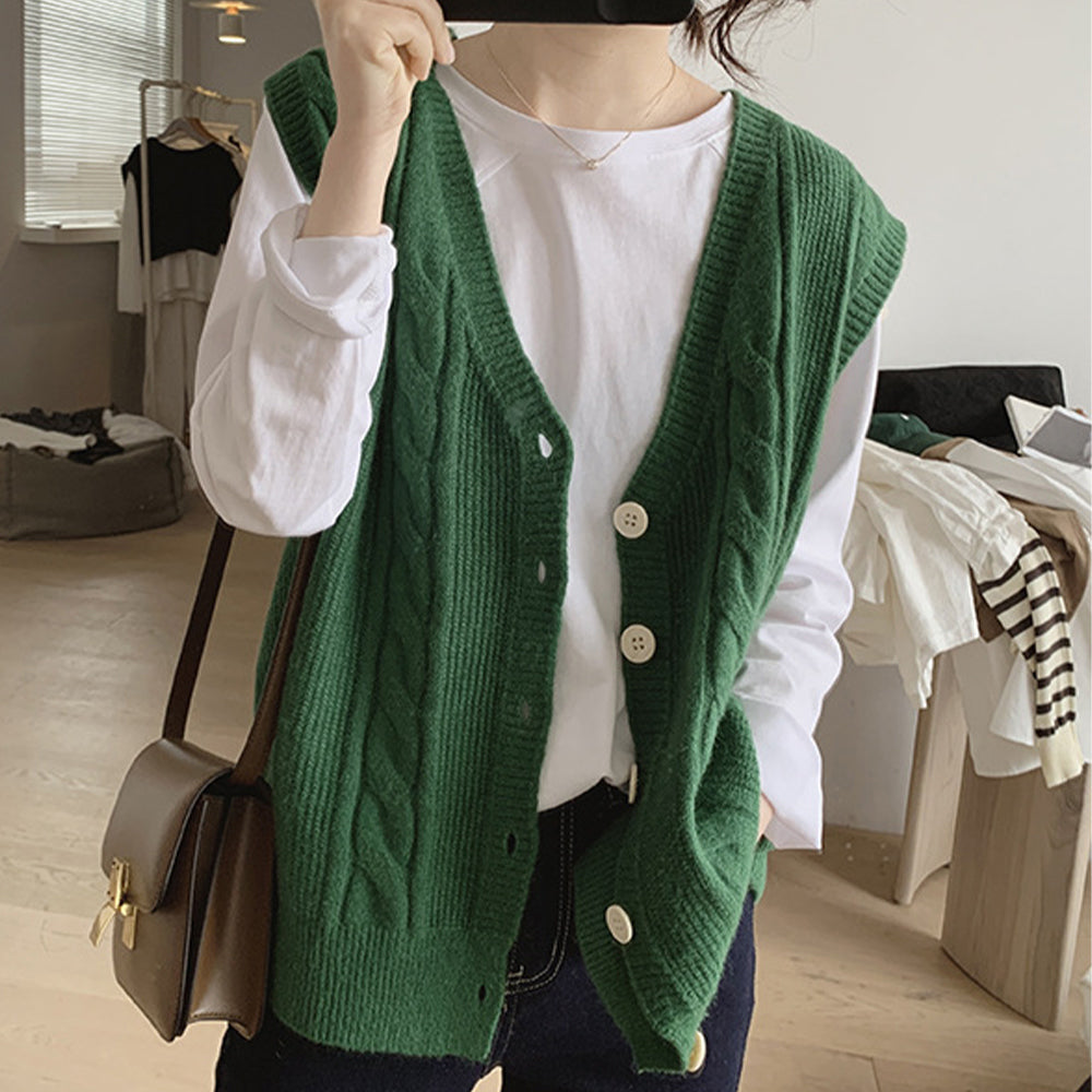 アミュレット Amulet Vネックニットベスト レディース トップス 秋服 冬服 10代 20代 30代 韓国ファッション 韓国 オフィスカジュアル シンプル ケーブル柄 ボタン