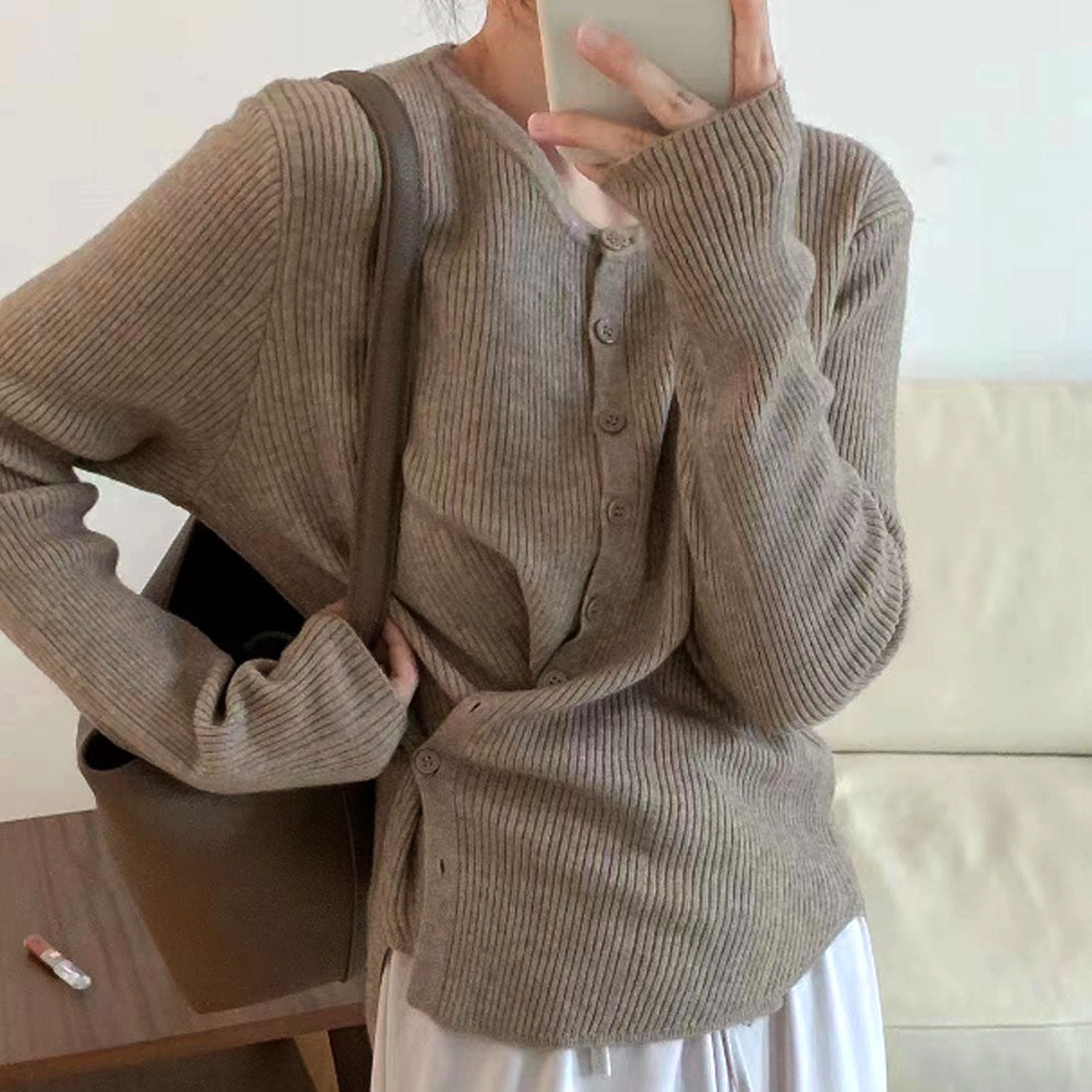 アミュレット Amulet リブニットカーディガン レディース トップス 長袖 秋服 冬服 10代 20代 30代 韓国ファッション 韓国 オフィスカジュアル 無地 着回し ラウンドネック,ブラウン