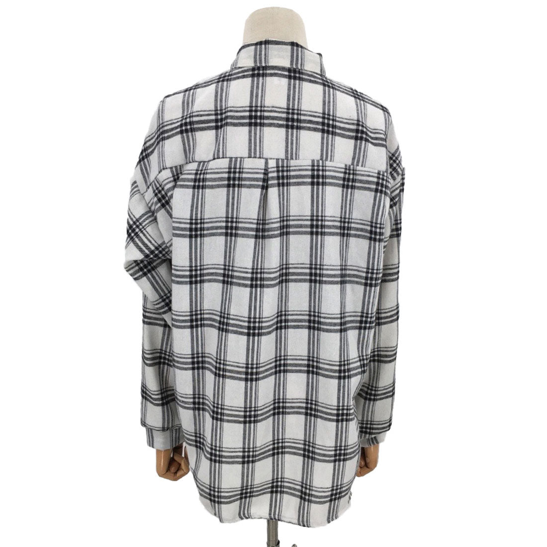 Amulet Checkered Oversized Shirt for Women, Tops, Long Sleeves, Autumn Clothes, Winter Clothes, Teens, 20s, 30s, Korean Fashion, Korea, Large Sizes, Casual, Classic, Mix and Match
