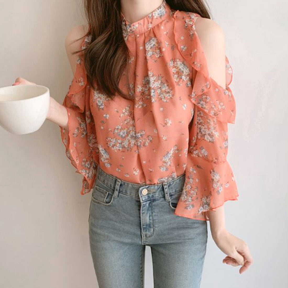 アミュレット Amulet 肩開き花柄ブラウス シャツ レディース オフショルダー シアー 10代 20代 30代 韓国ファッション 韓国 フレアスリーブ フェミニン 可愛い （オレンジ） オレンジ