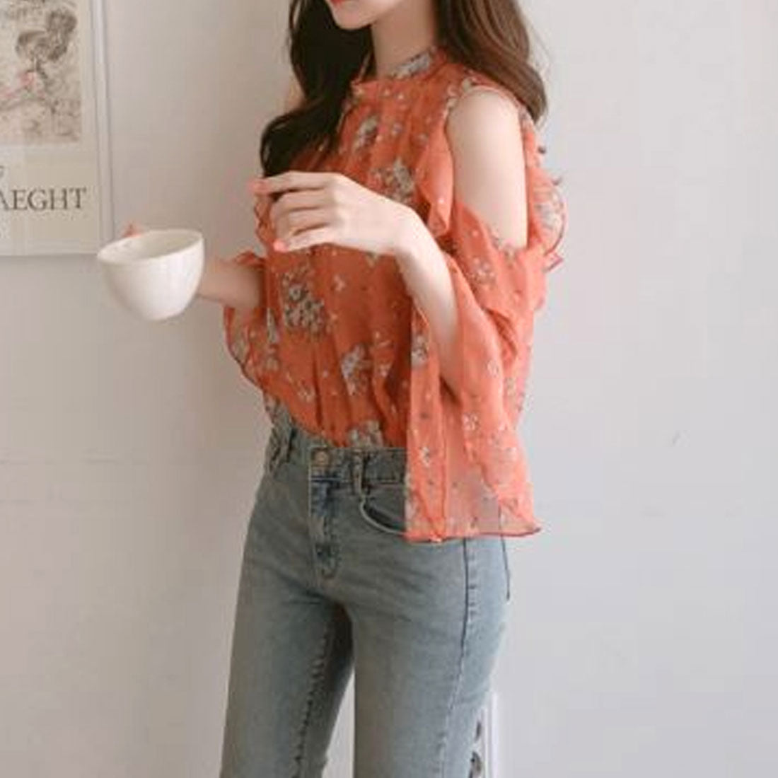 アミュレット Amulet 肩開き花柄ブラウス シャツ レディース オフショルダー シアー 10代 20代 30代 韓国ファッション 韓国 フレアスリーブ フェミニン 可愛い （オレンジ） オレンジ