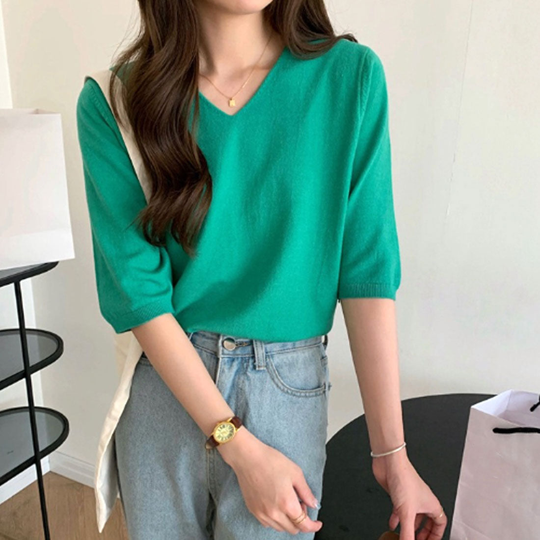 アミュレット Amulet Vネック薄手ニット レディース トップス 五分袖 半袖 無地 春服 夏 秋 10代 20代 韓国ファッション オフィスカジュアル デコルテ キレイめ
