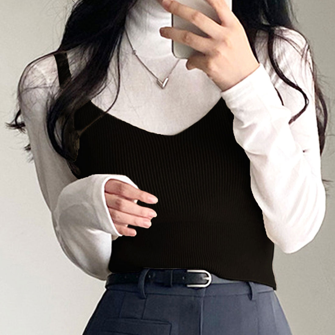 Amulet Short Knit Camisole Women's Tops Spring Summer Clothes Korean Fashion Teens 20s 30s Office Casual Summer Knit Layered Sexy