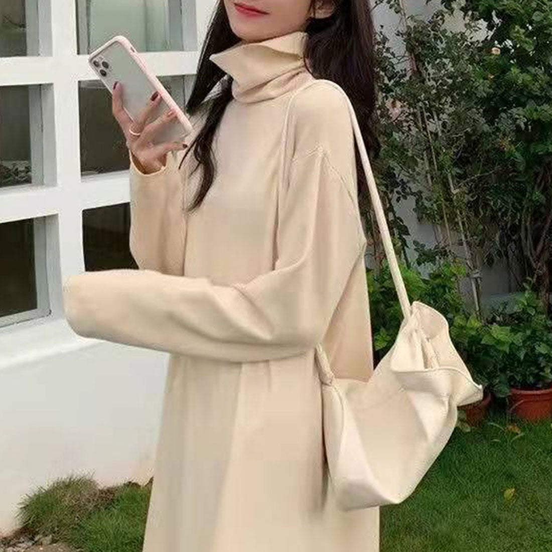Amuret護身符高脖子內部一件女士，她20多歲，30多歲，時尚休閒可愛的縫隙長袖長袖春季，秋季冬季