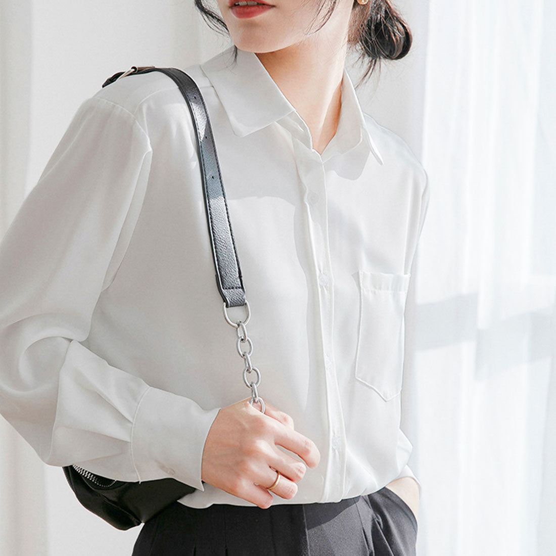 アミュレット Amulet ラウンドカラーとろみシャツ レディース 10代 20代 30代 韓国ファッション 春 秋 冬 カジュアル 長袖 シンプル おしゃれ 可愛い 白 黒