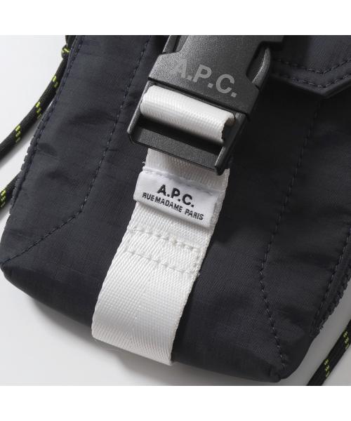 アーペーセー A.P.C. APC A.P.C.  クロスボディバッグ Treck PAAFH H61733 （IAK/DARK-NAVY-ネイビー） IAK/DARK-NAVY-ネイビー