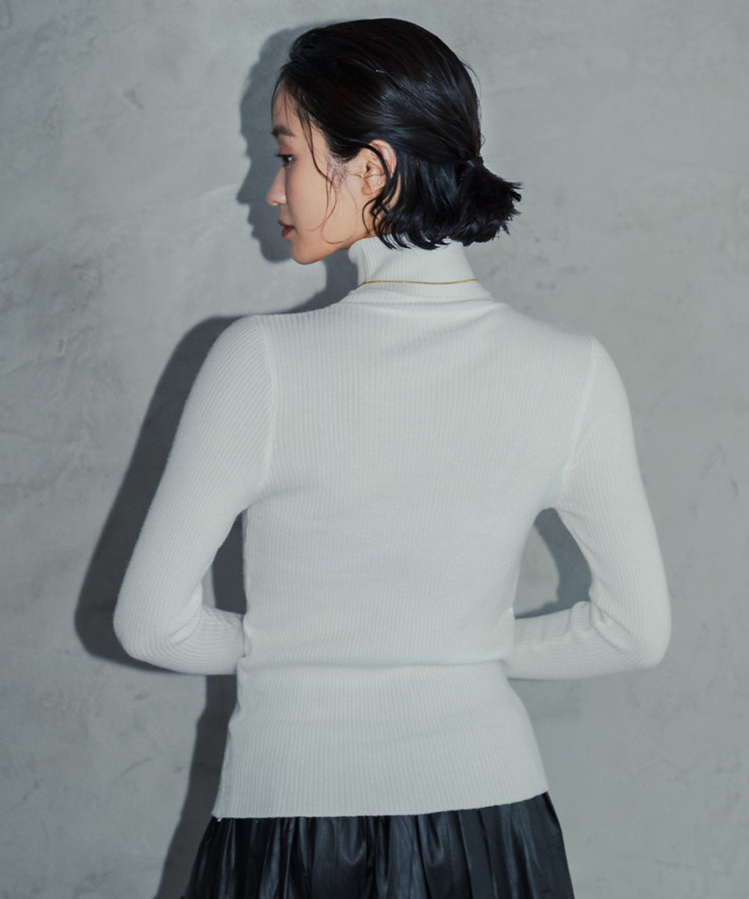 アンピルーラ Ampirula ハイネックニットプルオーバー （ホワイト） ホワイト