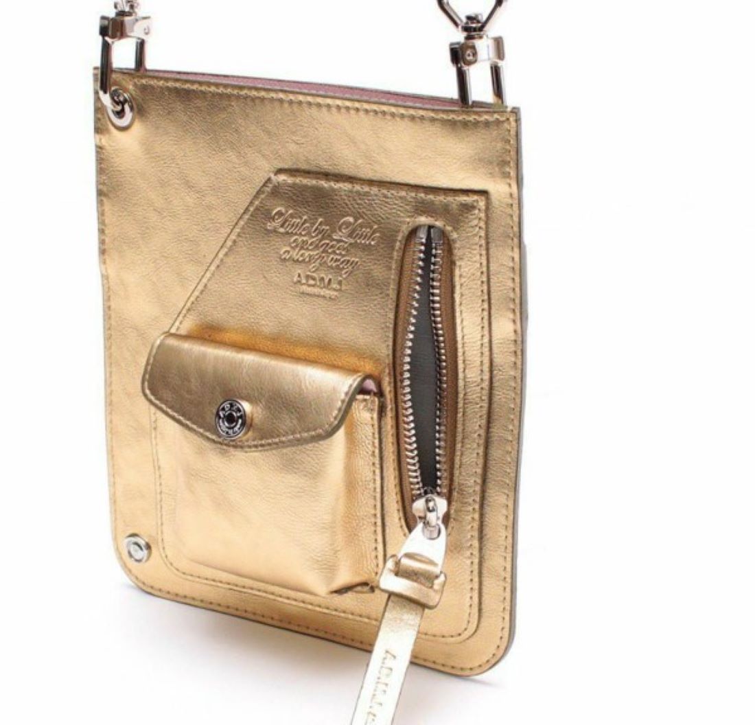 【日本製 |軽量】アクセソワ ドゥ マドモワゼル A.D.M.J. エリーゼライダースモバイルポーチ （CHAMPAGNE） CHAMPAGNE