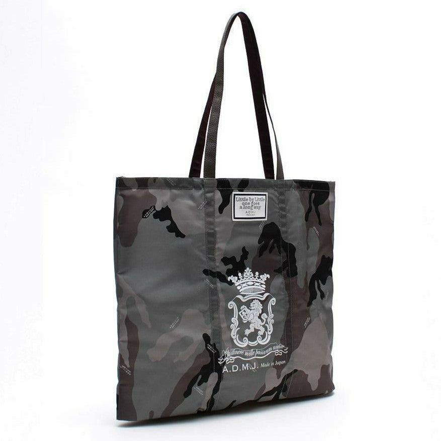 アクセソワ ドゥ マドモワゼル A.D.M.J. デービス/サブバッグL NAVY （CAMOUFLAGE） CAMOUFLAGE