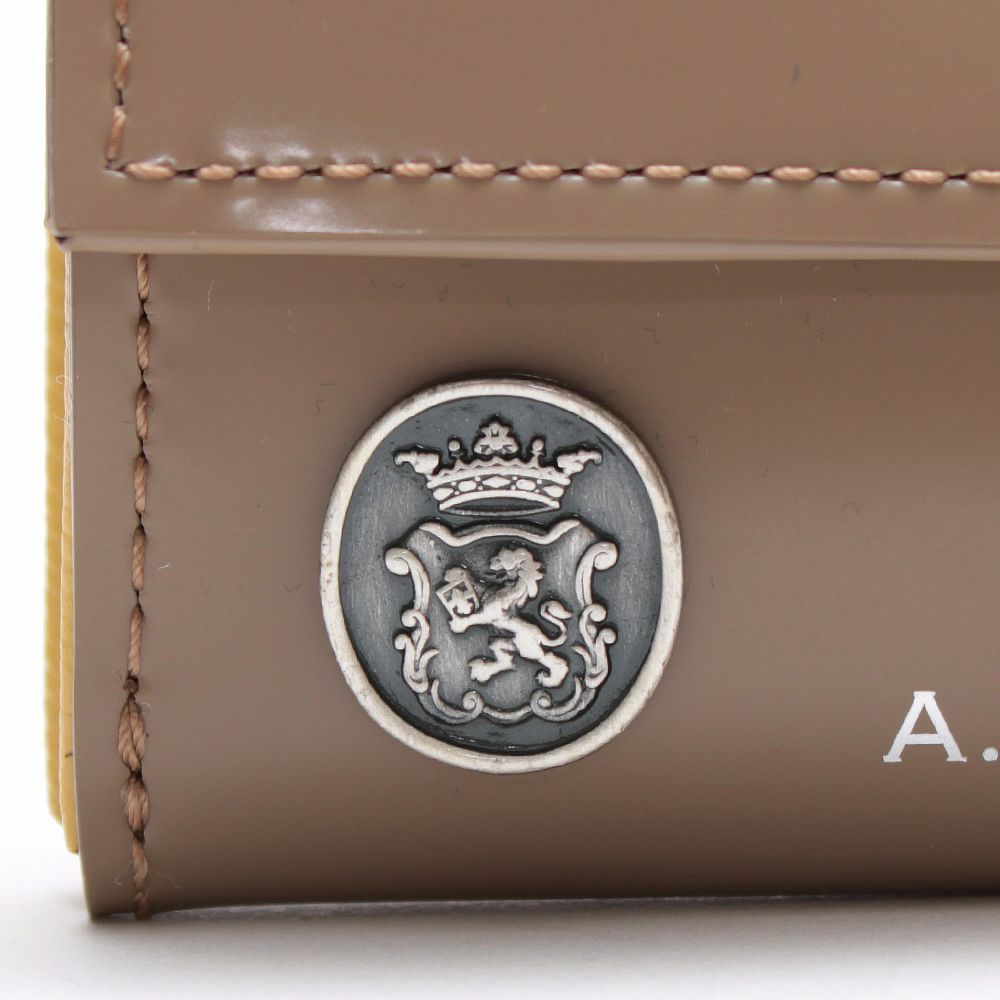 【日本製 |軽量】アクセソワ ドゥ マドモワゼル A.D.M.J. カルヴィコインパース （FANGO） FANGO