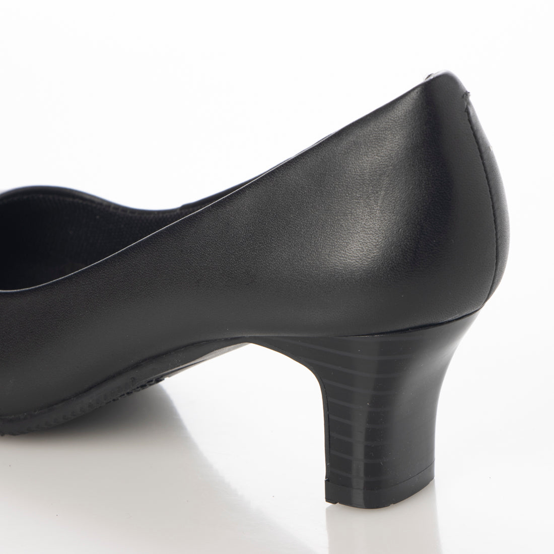 A.I  A.I Cowhide Comfortable Design Pumps 77-512