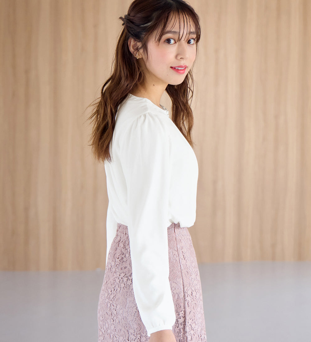 アロッタ Alotta あったか裏地付ネックパールブラウス