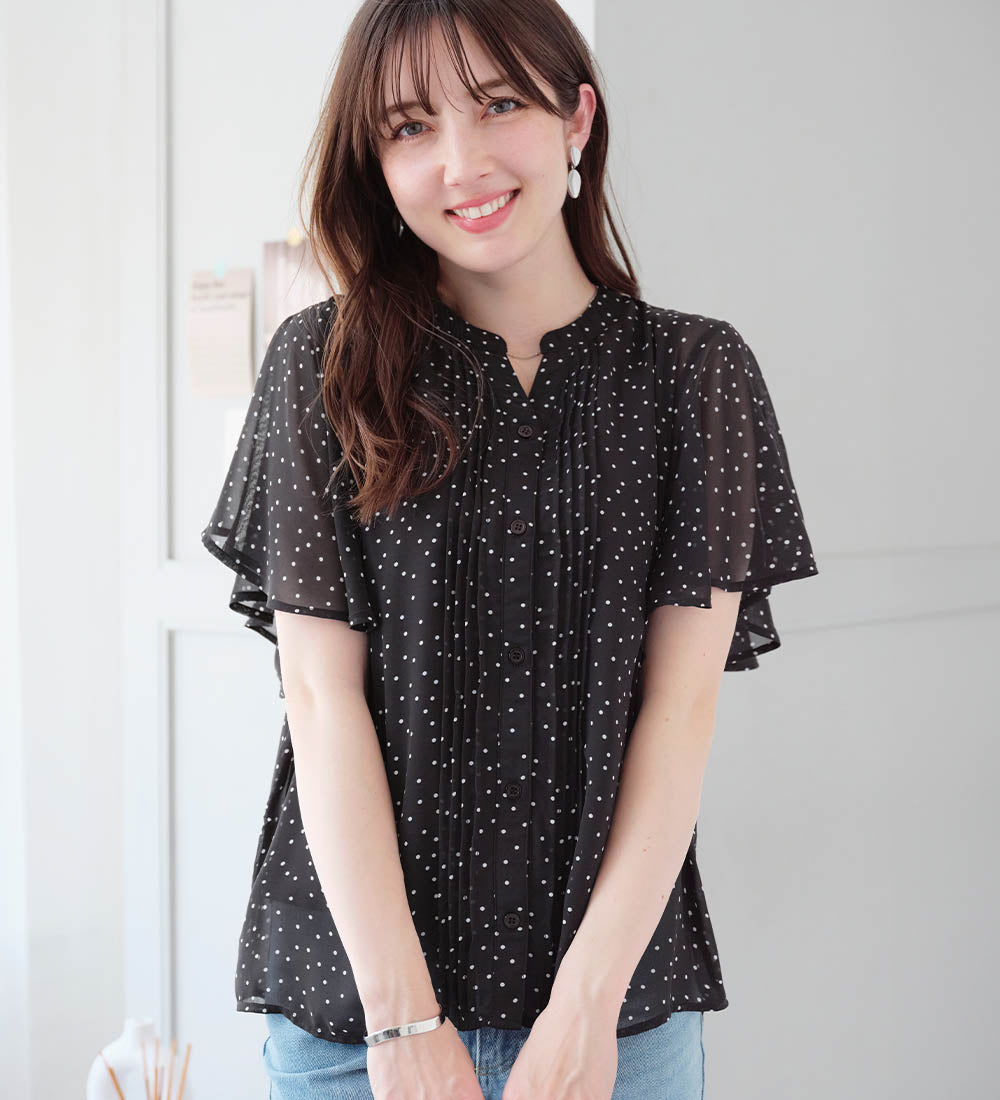 アロッタ Alotta 【接触冷感】インナー付ピンタックデザインブラウス【イエベ・ブルべ】 （ドット柄） ドット柄