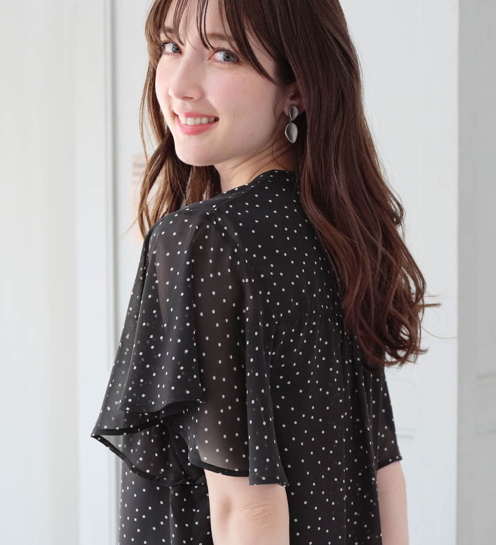 アロッタ Alotta 【接触冷感】インナー付ピンタックデザインブラウス【イエベ・ブルべ】 （ドット柄） ドット柄