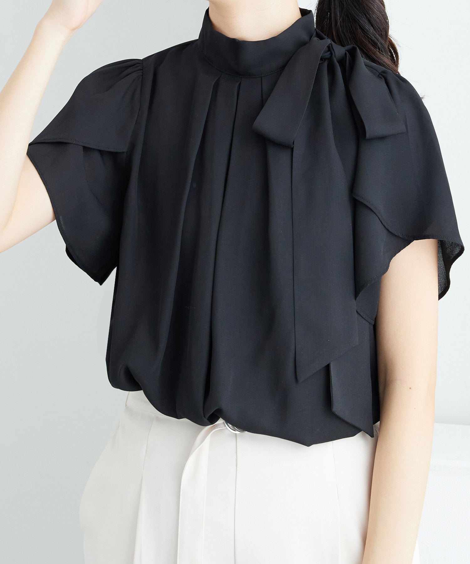 アロッタ Alotta 【ロコンド限定発売アイテム】大人上品ボウタイデザインシアーブラウス （ブラック） ブラック