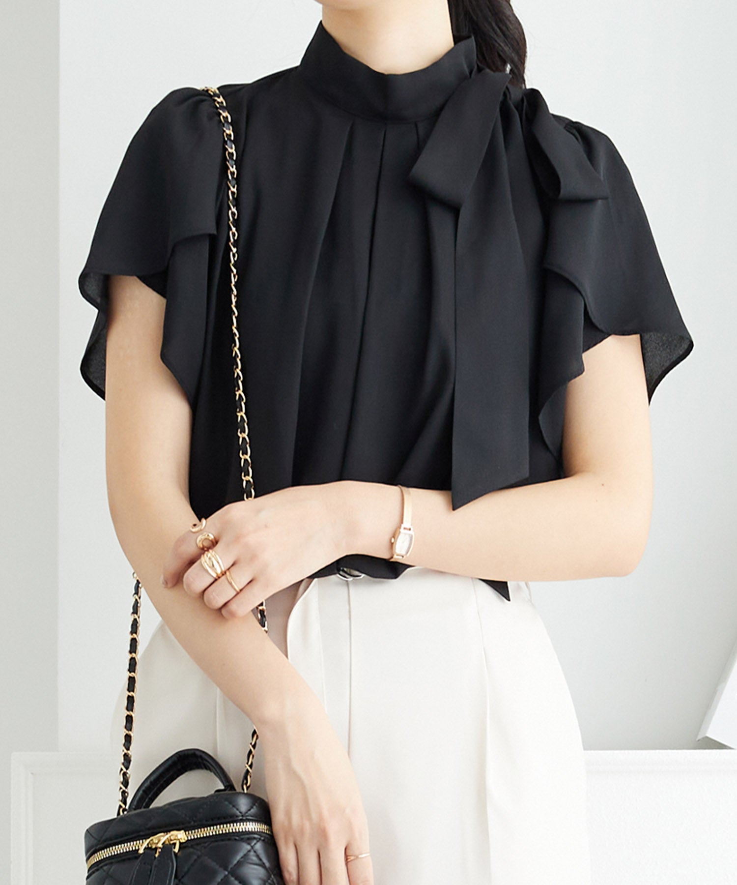 アロッタ Alotta 【ロコンド限定発売アイテム】大人上品ボウタイデザインシアーブラウス （ブラック） ブラック