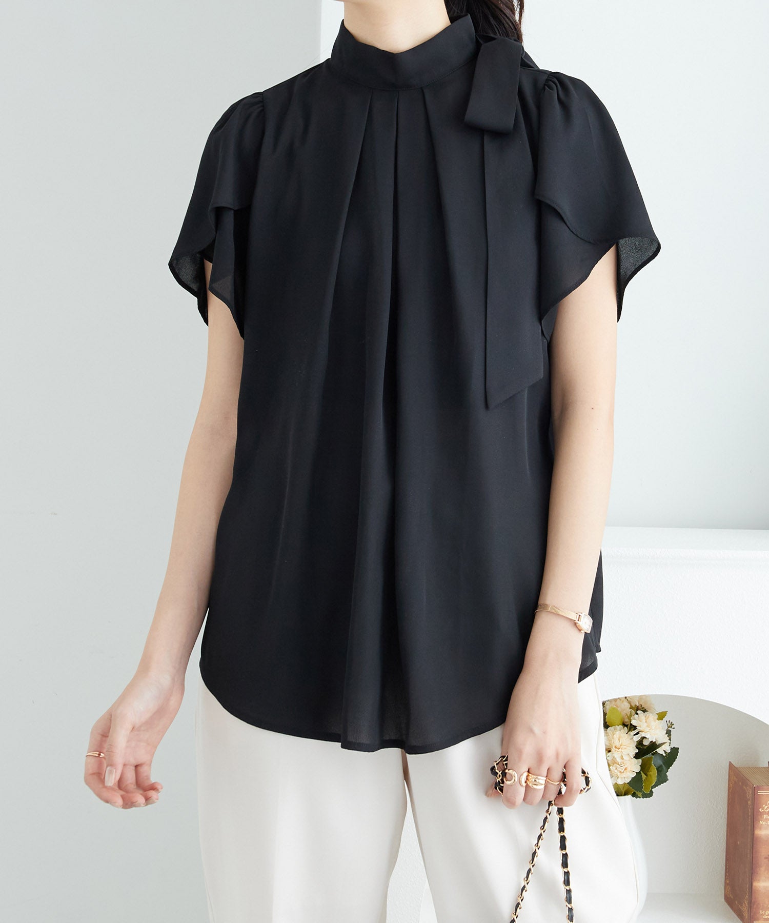 アロッタ Alotta 【ロコンド限定発売アイテム】大人上品ボウタイデザインシアーブラウス （ブラック） ブラック