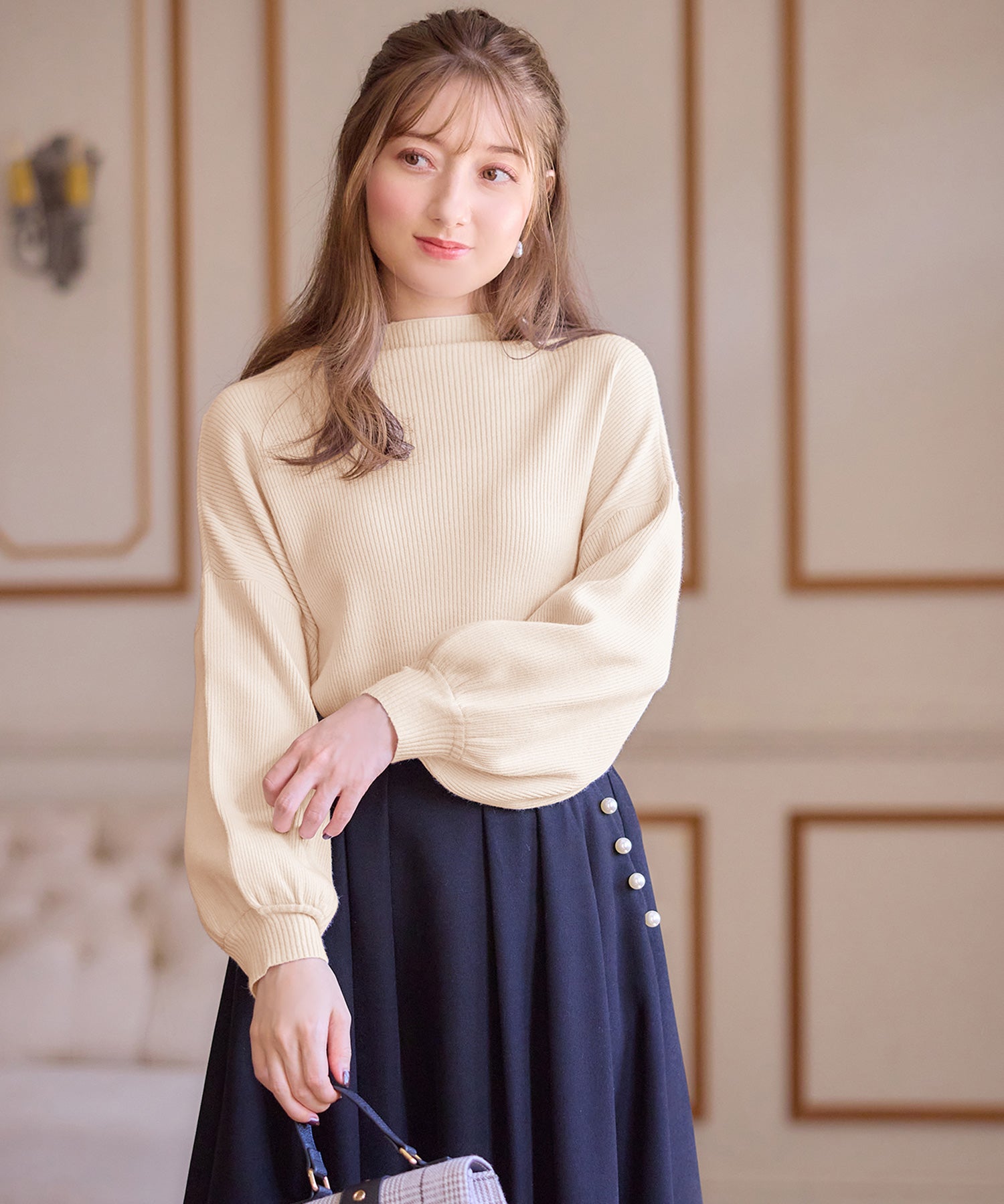 もっちりパフ袖リブニット