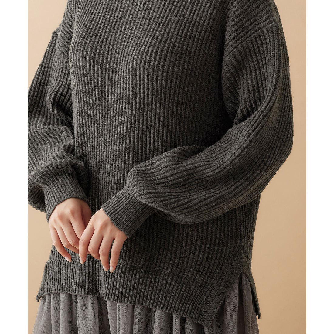 裾チュールレイヤード風ニット ベージュ