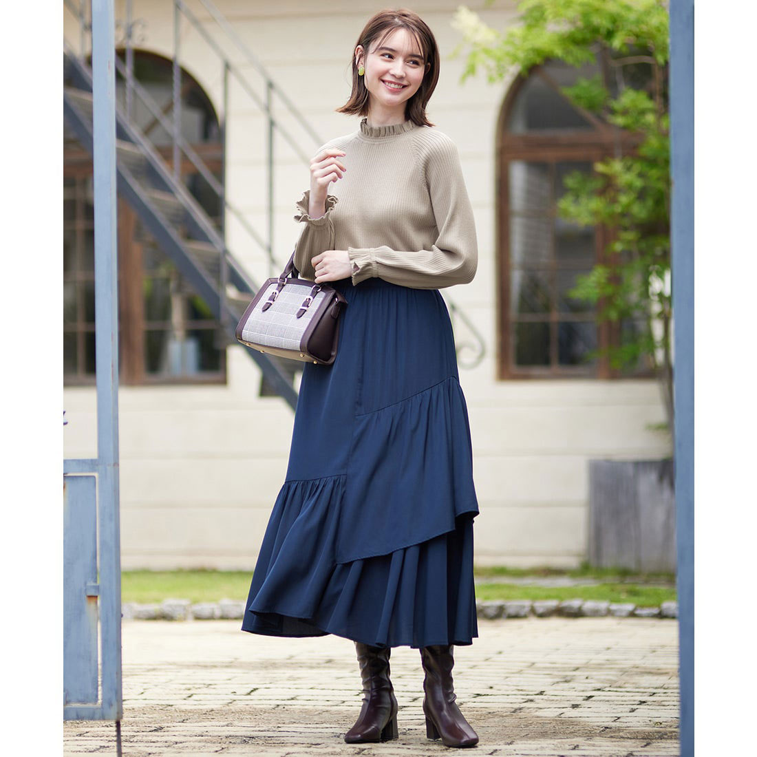 アロッタ Alotta フリル衿パフ袖ニット