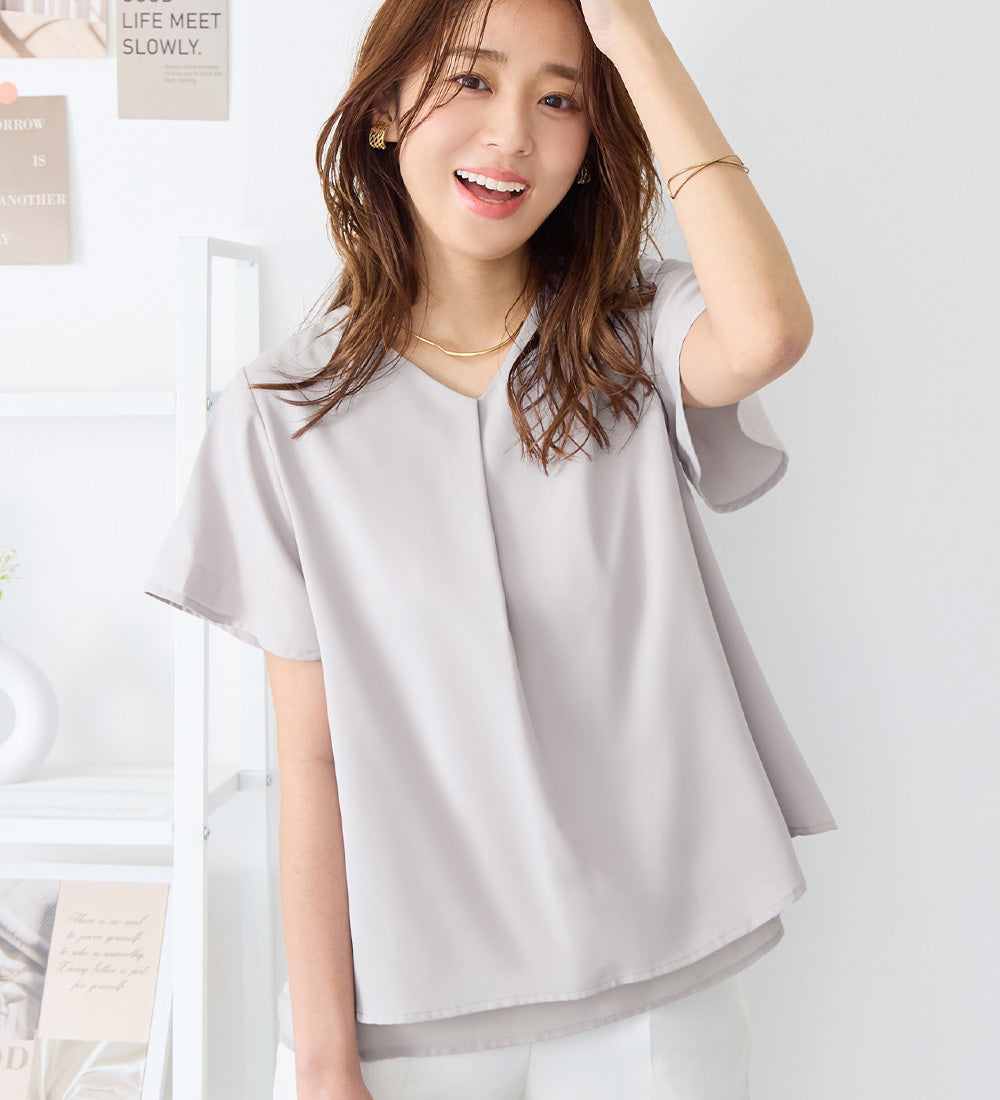 シフォンレイヤードＶネックブラウス【新色追加】 ライトグレー