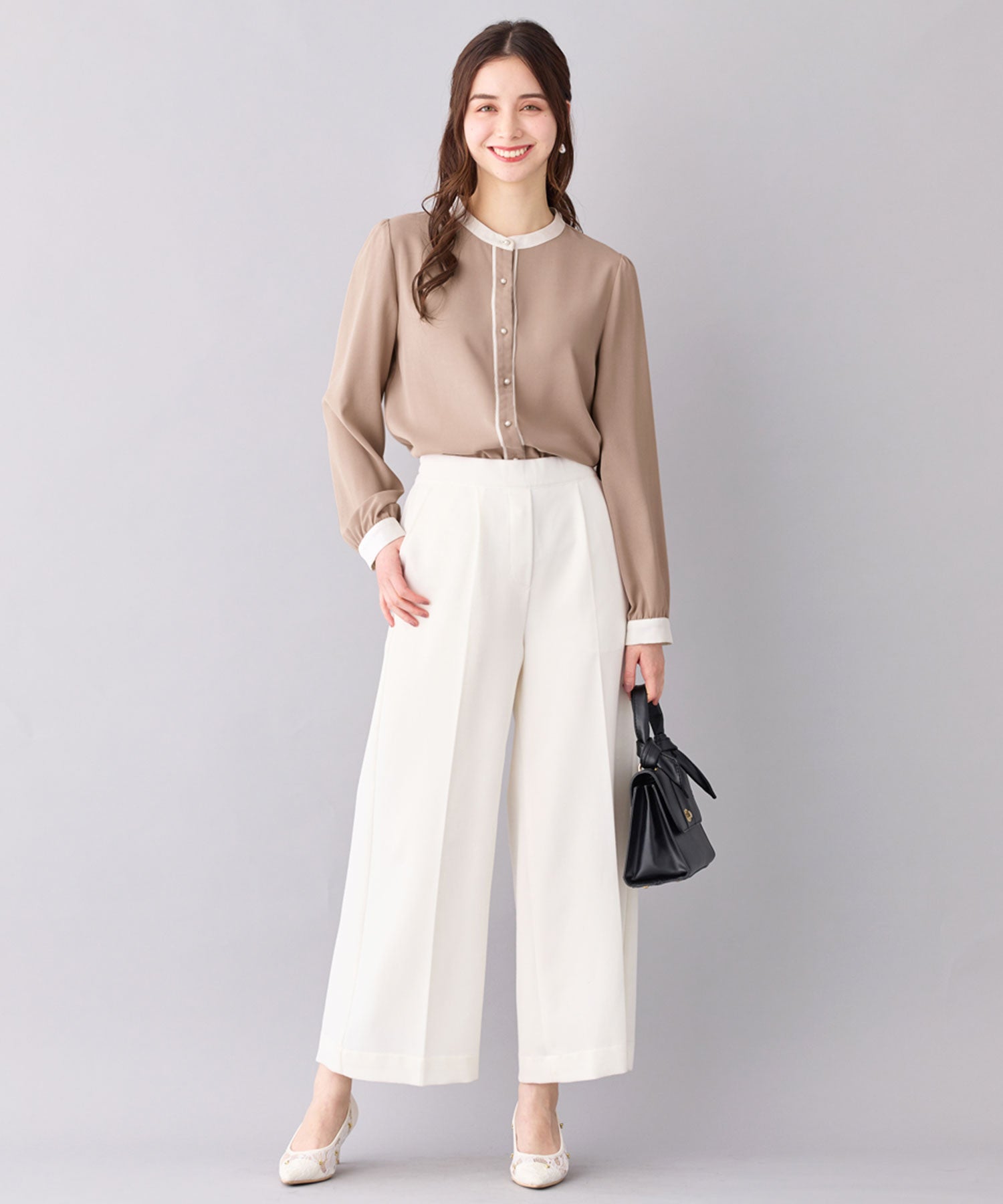 バイカラーパール調ボタンブラウス