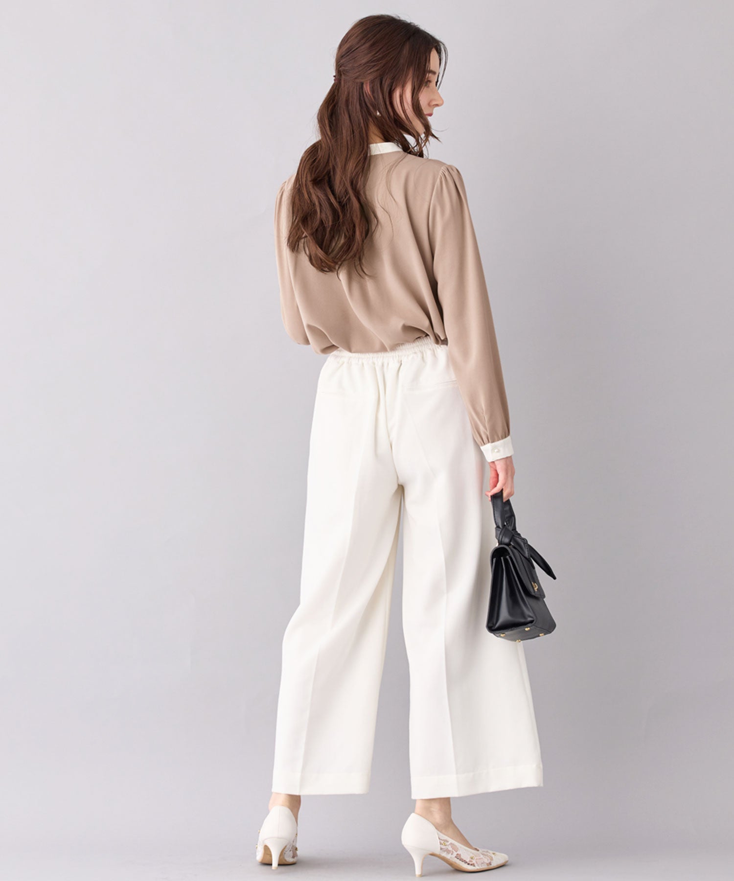 バイカラーパール調ボタンブラウス