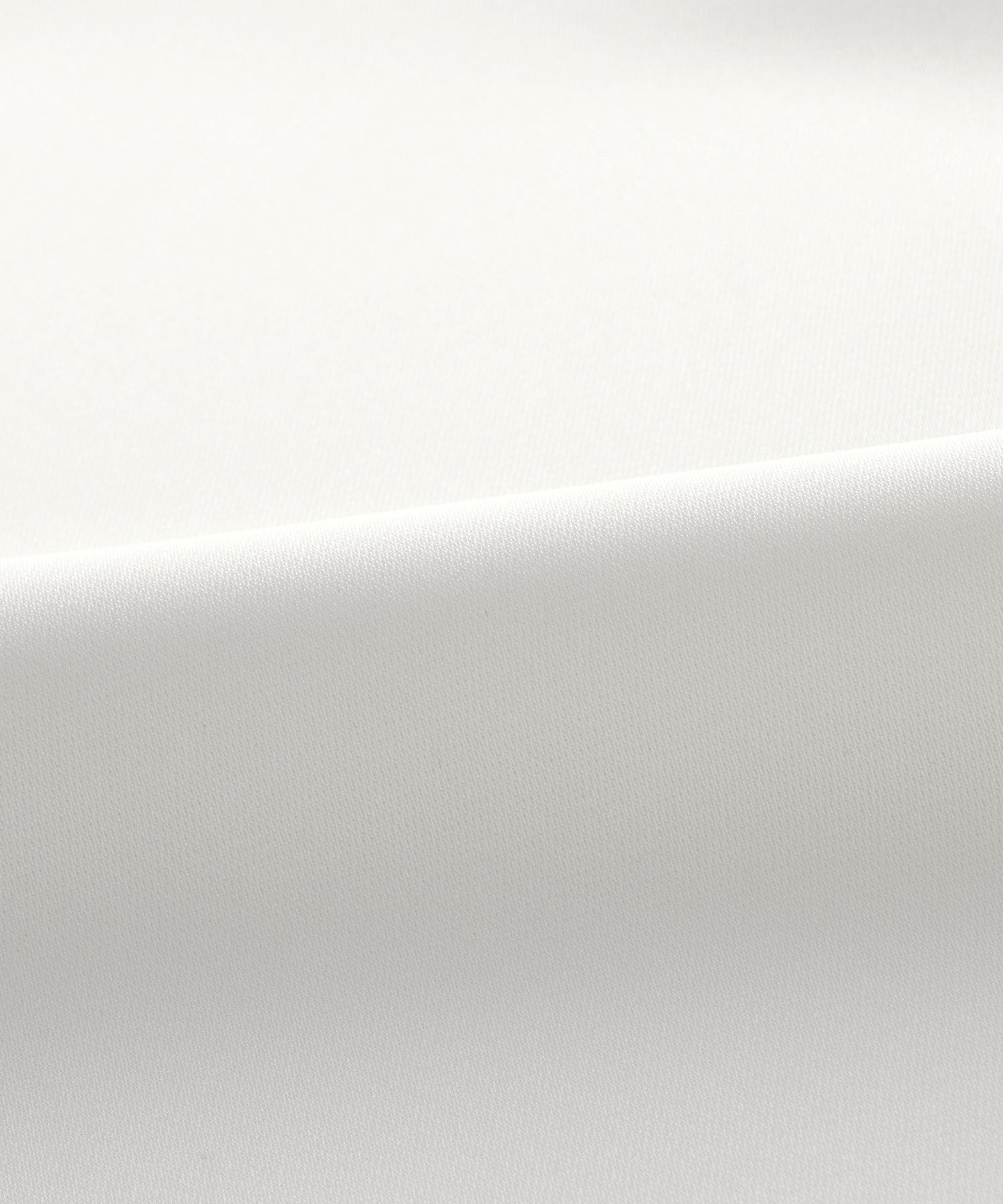 キャンディースリーブくるみボタンブラウス オフホワイト