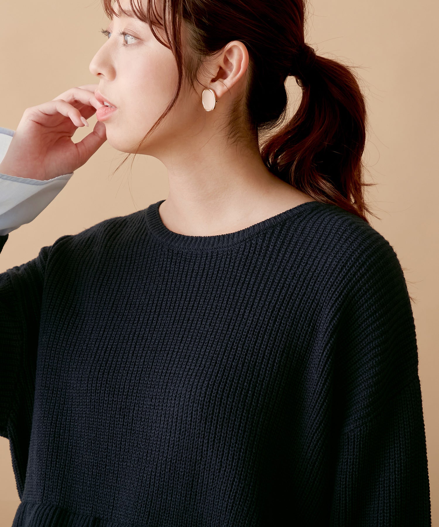 ブラウスドッキングフレアー袖ニット ライトベージュ