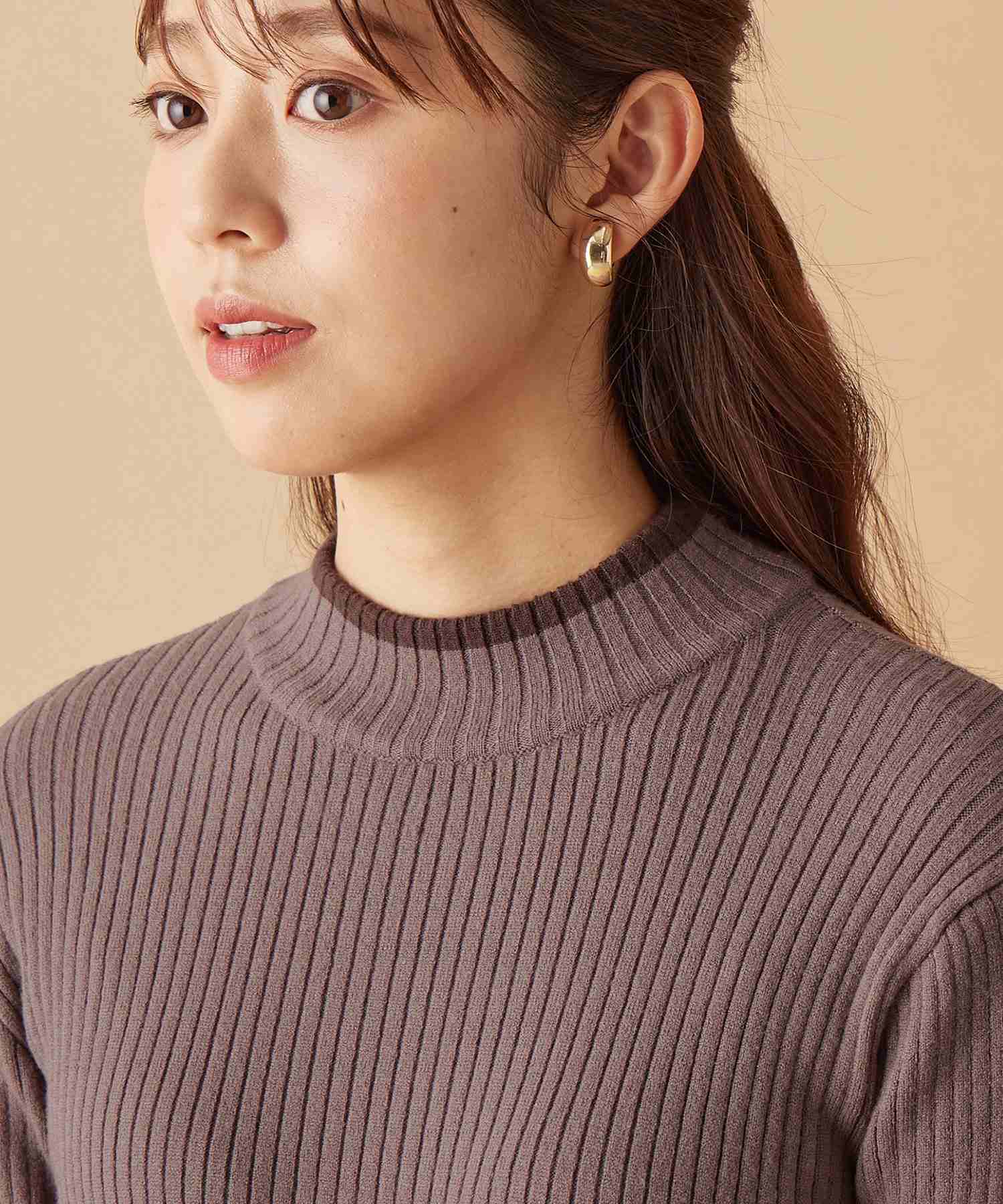 アロッタ Alotta 配色デザイン袖ボタンニットプルオーバー