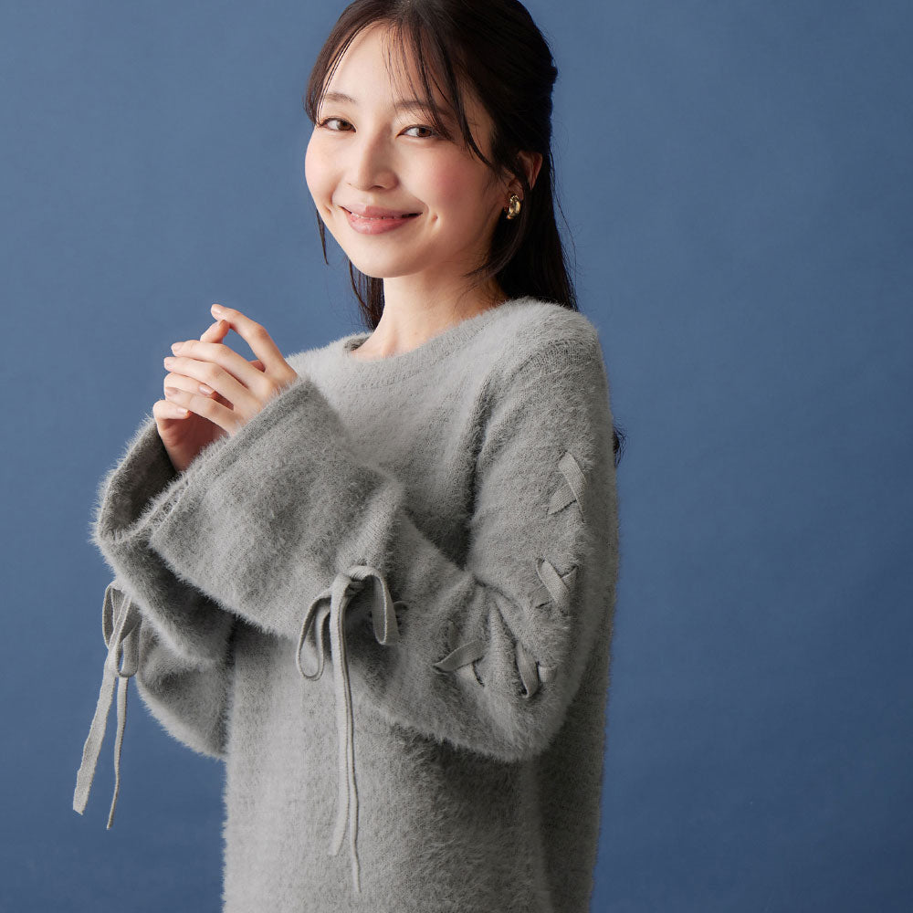 アロッタ Alotta レースアップフレアー袖シャギーニット （グレー） グレー