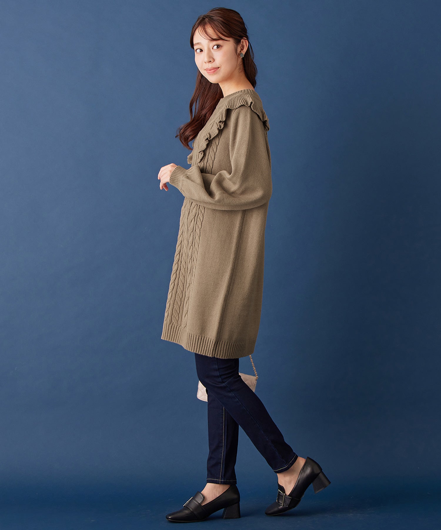 Alotta Alotta褶皺設計電纜圖案迷你一件