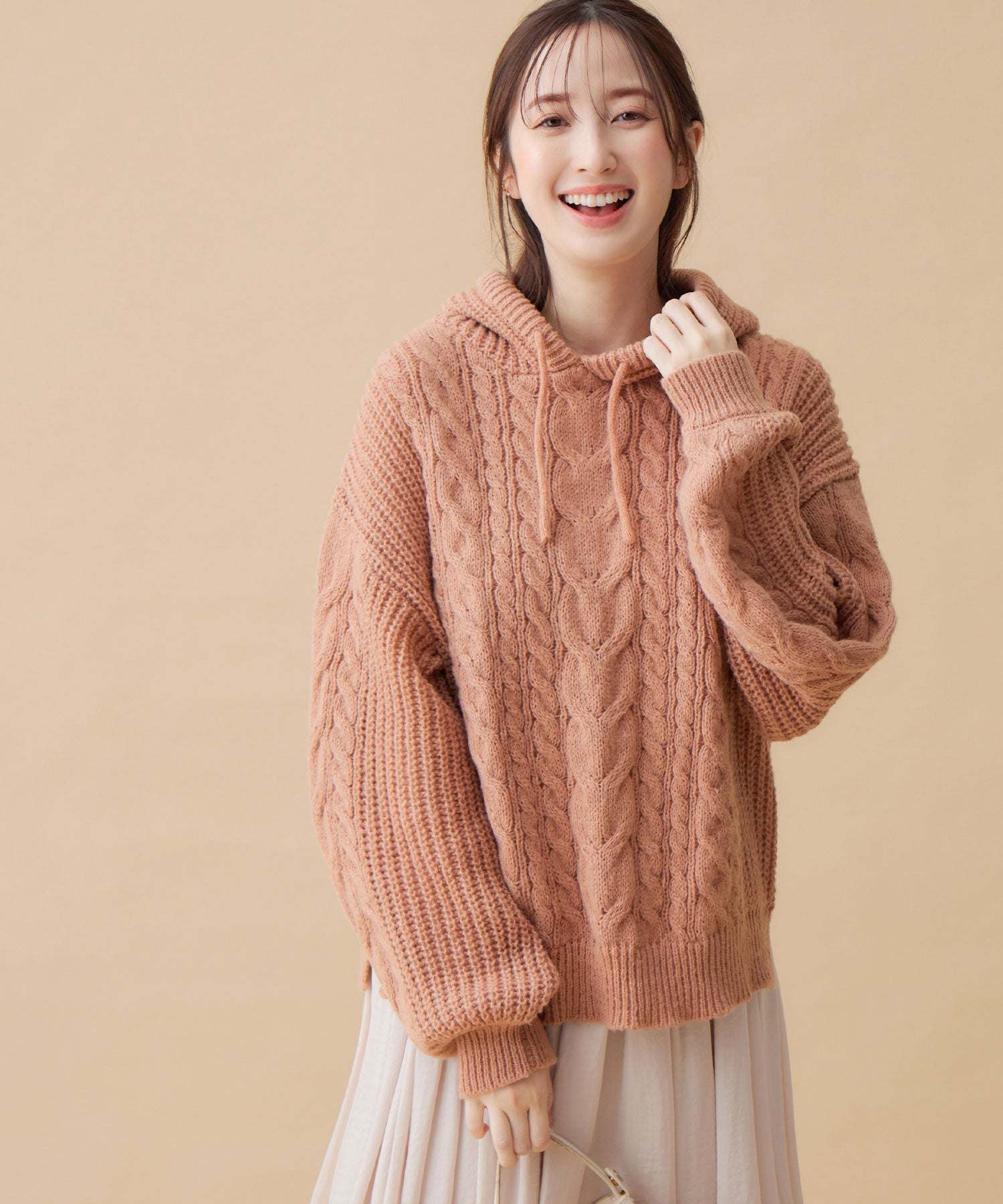 電纜針織軟針帽衫