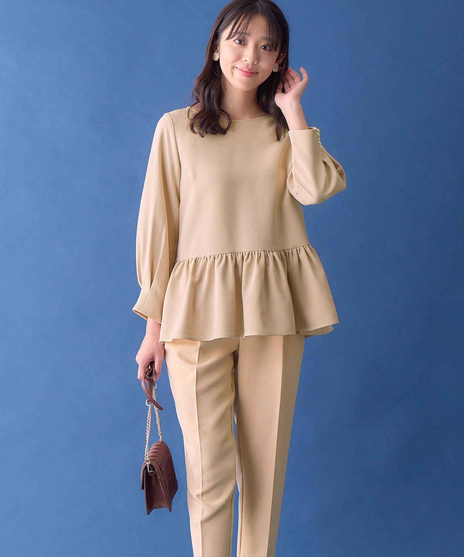 アロッタ Alotta きれいめペプラムセットアップ （ベージュ） ベージュ