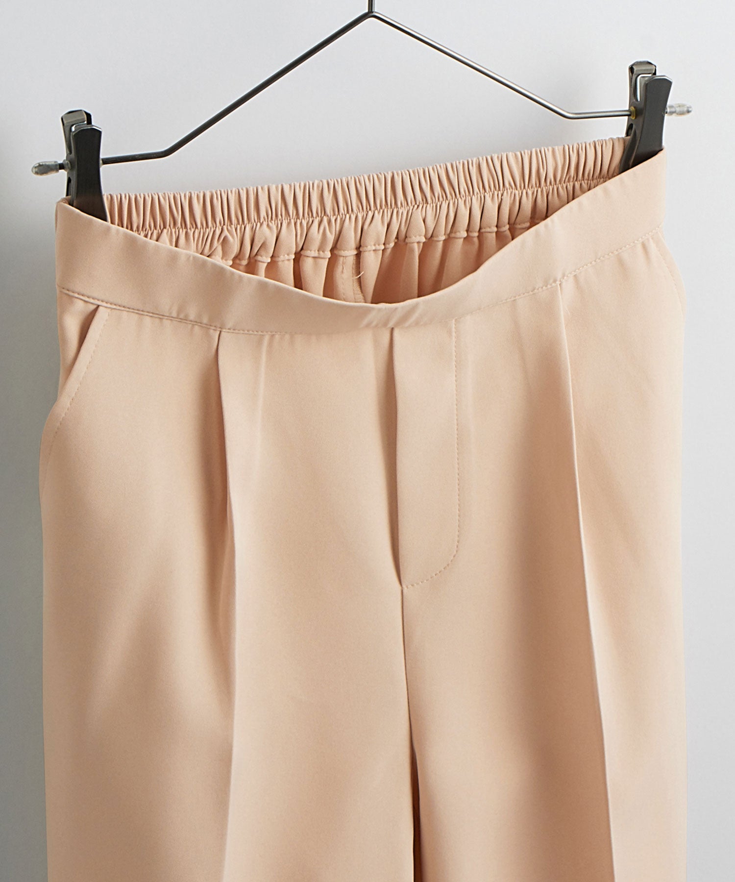 アロッタ Alotta きれいめペプラムセットアップ （ベージュ） ベージュ