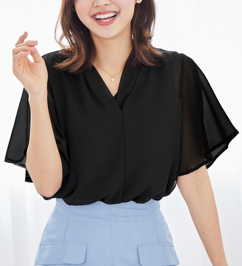 【接触冷感】インナー付スキッパーブラウス ブラック