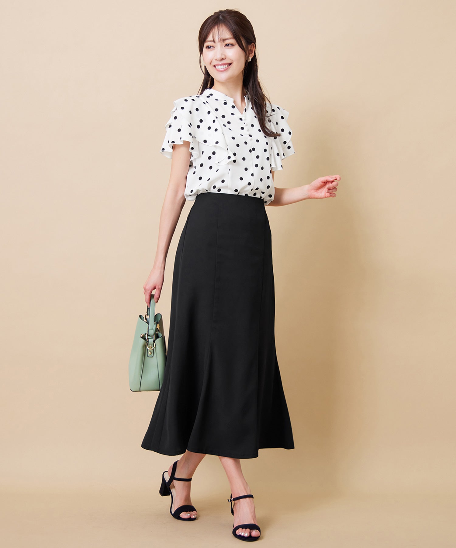 アロッタ Alotta 美ラインロングマーメイドスカート
