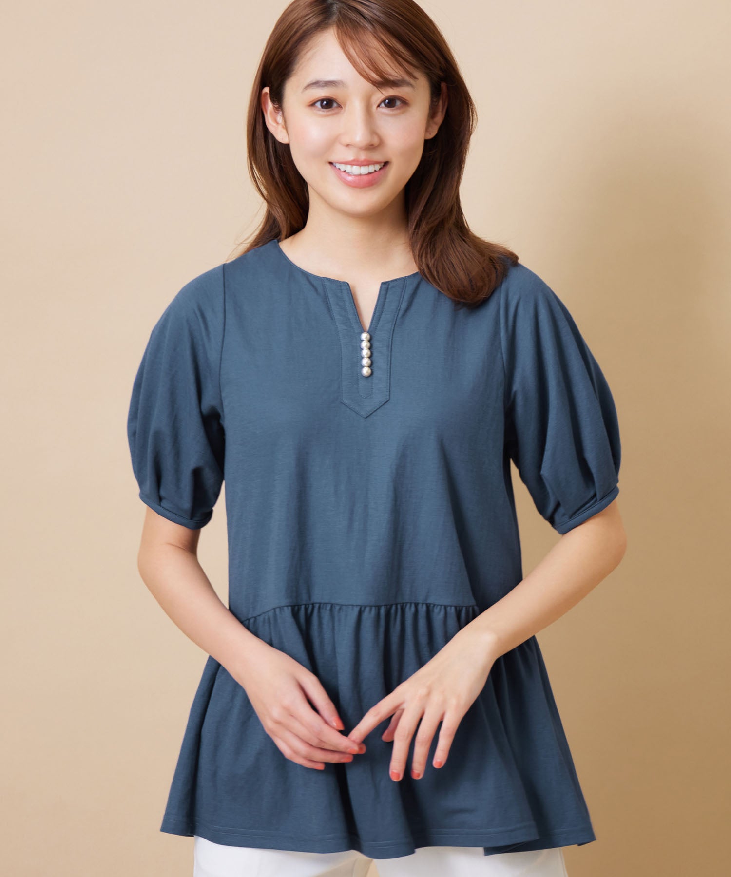アロッタ Alotta パール調キーネックペプラムチュニック